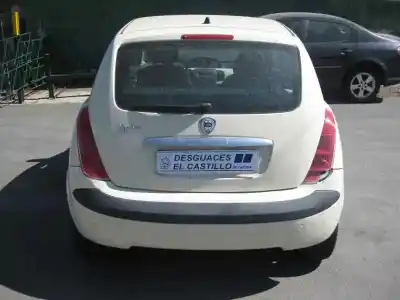 Scrapping Vehicle lancia ypsilon (101) 1.4 16v oro (10.2006->) of the year 2004 powered 188a100