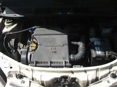 Scrapping Vehicle lancia ypsilon (101) 1.4 16v oro (10.2006->) of the year 2004 powered 188a100