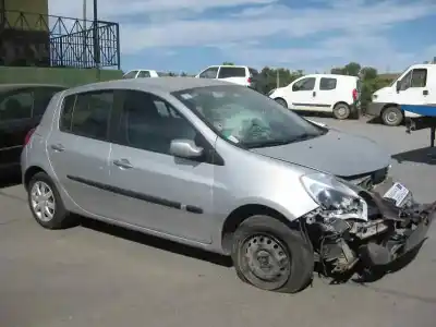 Veículo de Sucata renault clio iii 1.5 dci diesel cat do ano 2008 alimentado k9k766