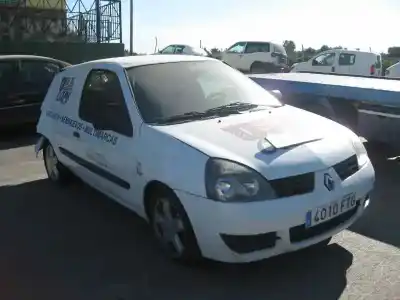 Здавання транспортного засобу RENAULT CLIO II FASE II (B/CB0) 1.5 dCi Diesel року 2007 потужний K9K740
