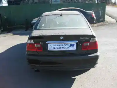 Veículo de Sucata bmw serie 3 berlina (e46) 320d do ano 2000 alimentado m47204d1