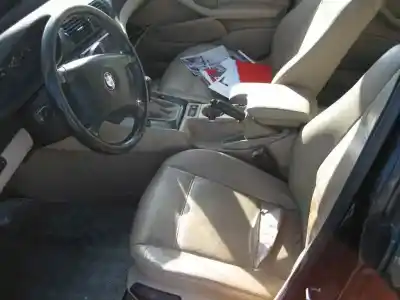 Veículo de Sucata bmw serie 3 berlina (e46) 320d do ano 2000 alimentado m47204d1