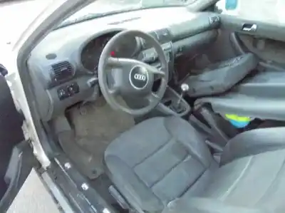 Scrapping Vehicle audi a3 (8l) 1.8 20v turbo of the year 1998 powered agu