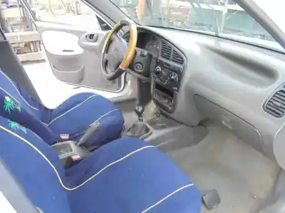 Véhicule à la ferraille daewoo lanos 1.5 cat de l'année 1999 alimenté a15sms