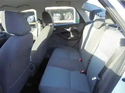 Veículo de Sucata ford focus berlina (cap) 1.6 tdci cat do ano 2007 alimentado hhda