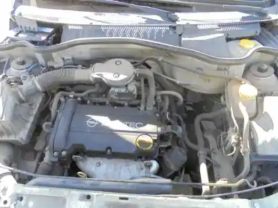 Scrapping Vehicle opel corsa c 1.2 16v cat (z 12 xe / lw4) of the year 2002 powered z12xe