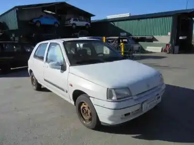 Утилизация автомобиля RENAULT CLIO I FASE I+II (B/C57) 1.4 года 1994 питание E7J719