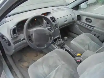 Veículo de Sucata renault laguna (b56) 1.6 16v rt do ano 1999 alimentado k4m720