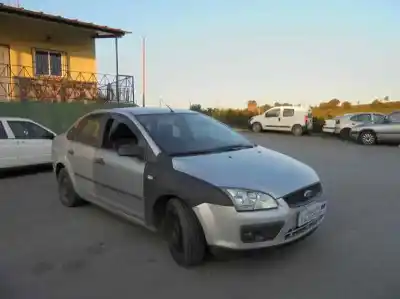 Veículo de Sucata ford focus berlina (cap) 1.6 16v cat do ano 2005 alimentado hwda
