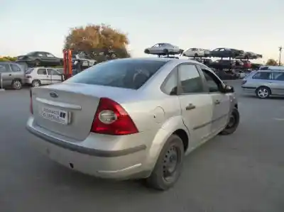 Veículo de Sucata ford focus berlina (cap) 1.6 16v cat do ano 2005 alimentado hwda