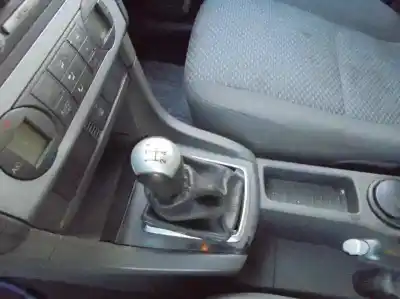 Veículo de Sucata ford focus berlina (cap) 1.6 16v cat do ano 2005 alimentado hwda