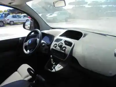 Veículo de Sucata renault kangoo 1.5 dci diesel fap do ano 2014 alimentado k9k636