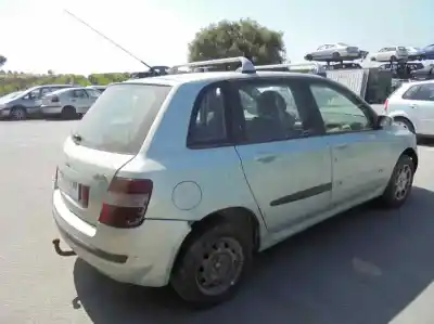 Sloopvoertuig fiat stilo (192) 1.9 jtd cat van het jaar 2003 aangedreven 192a1000