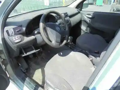 Sloopvoertuig fiat stilo (192) 1.9 jtd cat van het jaar 2003 aangedreven 192a1000