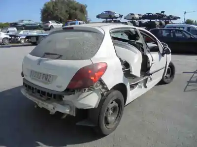 Veículo de Sucata peugeot 207 1.4 hdi do ano 2007 alimentado 8hz