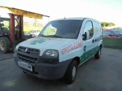 Véhicule à la ferraille FIAT DOBLO (119) 1.9 D ELX de l'année 2001 alimenté 223A6000