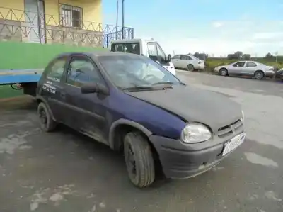 Veículo de Sucata opel corsa b 1.0 12v cat (x 10 xe / lw3) do ano 1999 alimentado x10xe
