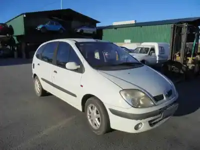 Здавання транспортного засобу renault scenic (ja..) 1.9 dci authentique року 2000 потужний f9q732