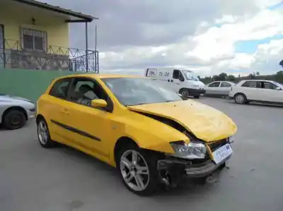 Veicolo di demolizione fiat stilo (192) 1.9 jtd cat dell'anno 2002 alimentato 192a1000