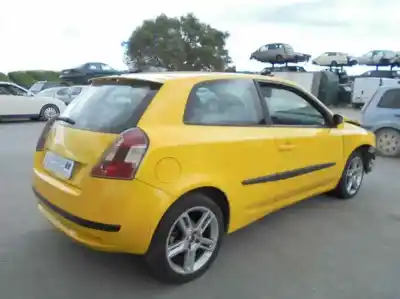 Veicolo di demolizione fiat stilo (192) 1.9 jtd cat dell'anno 2002 alimentato 192a1000