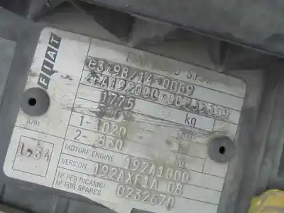 Veicolo di demolizione fiat stilo (192) 1.9 jtd cat dell'anno 2002 alimentato 192a1000