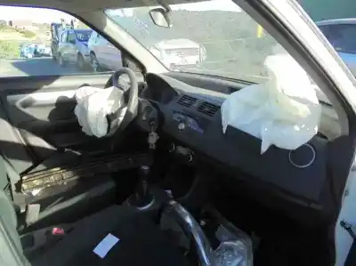 Здавання транспортного засобу suzuki swift azg (nz) glx року 2010 потужний d13a