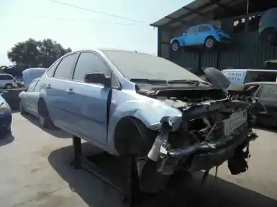 Veículo de Sucata FORD FOCUS BERLINA (CAP) 1.6 TDCi CAT do ano 2005 alimentado G8DA