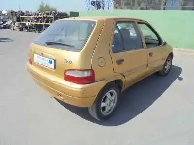 Sloopvoertuig citroen saxo 1.5 diesel van het jaar 2000 aangedreven vjz