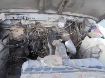 Veículo de Sucata land rover santana santana do ano 1979 alimentado 