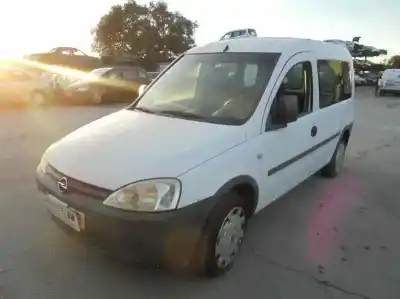 Veicolo di demolizione OPEL COMBO TOUR 1.3 CDTI 16V dell'anno 2006 alimentato 