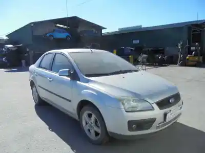 Veículo de Sucata FORD FOCUS BERLINA (CAP) Trend do ano 2007 alimentado HWDA