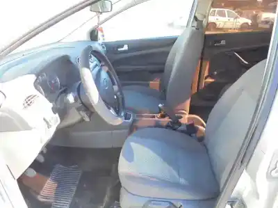 Veículo de Sucata ford focus berlina (cap) trend do ano 2007 alimentado hwda