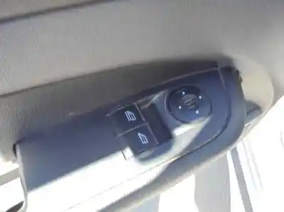 Veículo de Sucata ford focus berlina (cap) trend do ano 2007 alimentado hwda