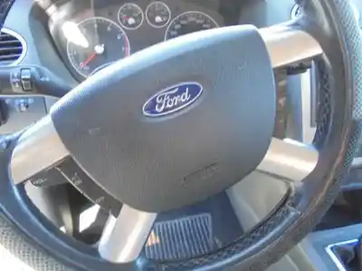 Veículo de Sucata ford focus berlina (cap) trend do ano 2007 alimentado hwda