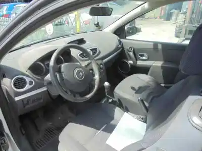 Veículo de Sucata renault clio iii exception do ano 2007 alimentado d4f740