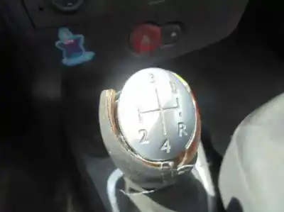 Veículo de Sucata renault clio iii exception do ano 2007 alimentado d4f740