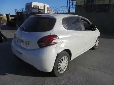 Verschrottungsfahrzeug peugeot 208 1.2 12v vti des jahres 2018 angetrieben 