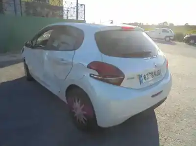 Verschrottungsfahrzeug peugeot 208 1.2 12v vti des jahres 2018 angetrieben 
