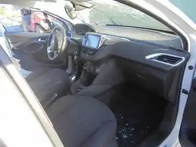 Verschrottungsfahrzeug peugeot 208 1.2 12v vti des jahres 2018 angetrieben 