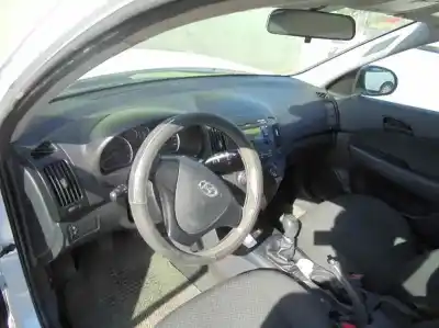 Veículo de Sucata hyundai i30 (fd) 1.6 crdi do ano 2011 alimentado d4fb