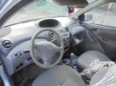 Здавання транспортного засобу toyota yaris (ncp1/nlp1/scp1) 1.0 cat року 2001 потужний 1szfe