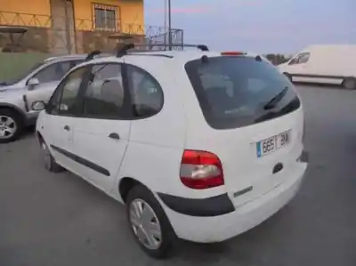 Scrapping Vehicle renault scenic (ja..) 1.9 dci authentique of the year 2001 powered f9q732