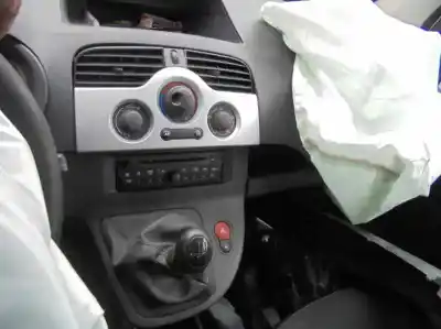 Veículo de Sucata renault kangoo express 1.5 dci do ano 2013 alimentado k9k808