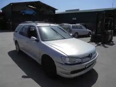 Veicolo di demolizione peugeot 306 break 2.0 hdi cat dell'anno 2001 alimentato rhydw10td