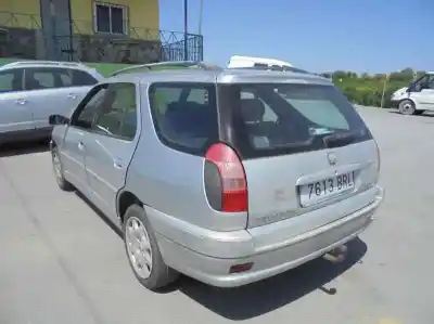 Veicolo di demolizione peugeot 306 break 2.0 hdi cat dell'anno 2001 alimentato rhydw10td