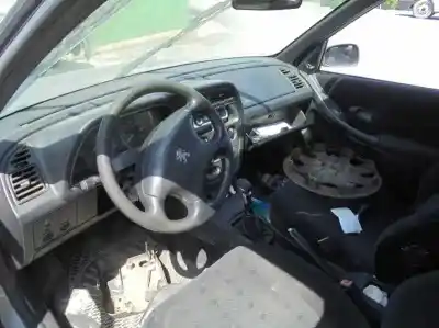 Veicolo di demolizione peugeot 306 break 2.0 hdi cat dell'anno 2001 alimentato rhydw10td