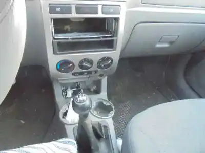 Scrapping Vehicle kia rio 1.5 cat of the year 2005 powered a5d