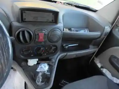 Veicolo di demolizione fiat doblo monospace (119_, 223_) 1.3 d multijet dell'anno 2007 alimentato 223a9000