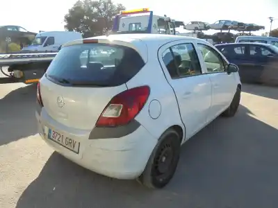 Veicolo di demolizione opel corsa d 1.3 16v cdti dell'anno 2009 alimentato 