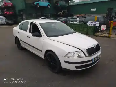Здавання транспортного засобу SKODA OCTAVIA BERLINA (1Z3) Active року 2008 потужний BXE